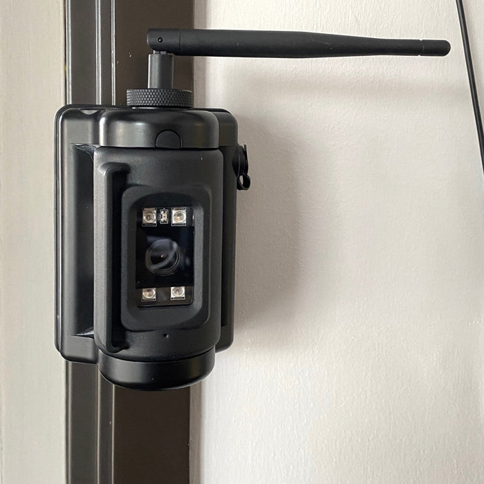 Top Dawg EagleEye 1080P WIFI Wireless Backup Cam w/ Magnet & Battery, Portable & 1 Minute Installation